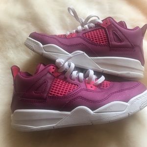 Jordan size 13c almost new.